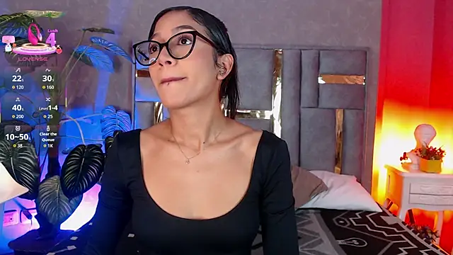 Tyla Ks online show from 12-05-25, 07:43