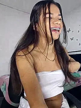 sophia ramirez12 online show from 12-14-25, 09:30