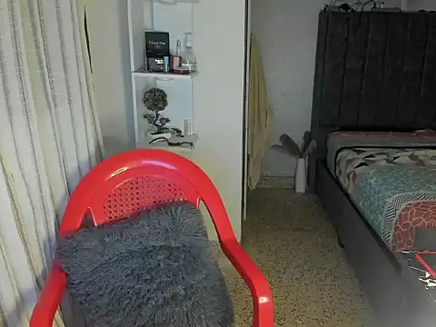 Fox2evans online show from 12-15-25, 07:23