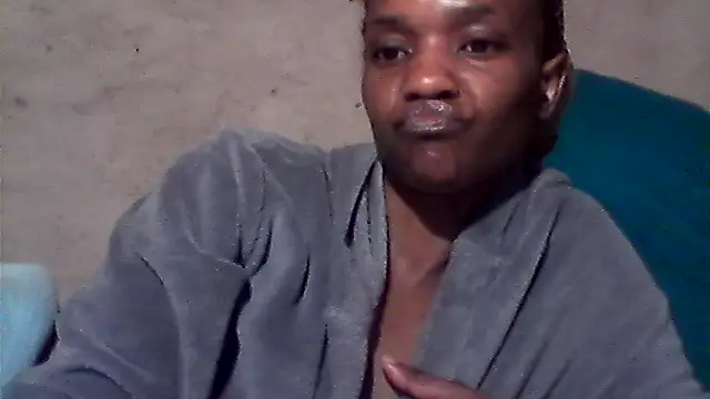 sexybigass31 online show from 06-19-26, 12:15