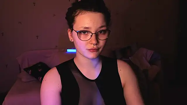 Snapshot of milliedoll chatting on 06-03-26, 12:30 milliedoll online show from 06-03-26, 12:30