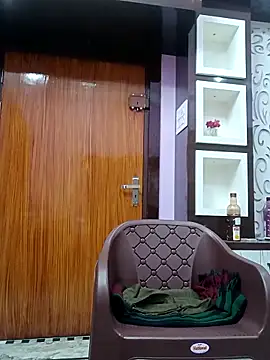 Snapshot of IND9876 chatting on 02-25-25, 03:49 IND9876 online show from 02-25-25, 03:49