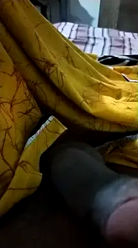 Snapshot of hugedick12 chatting on 03-20-25, 04:31 hugedick12 online show from 03-20-25, 04:31