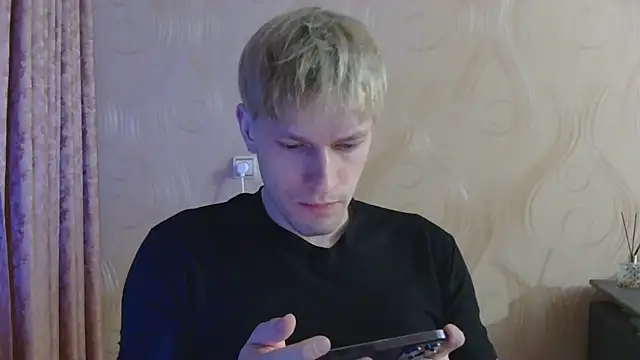 Snapshot of frama666 chatting on 03-22-26, 05:05 frama666 online show from 03-22-26, 05:05