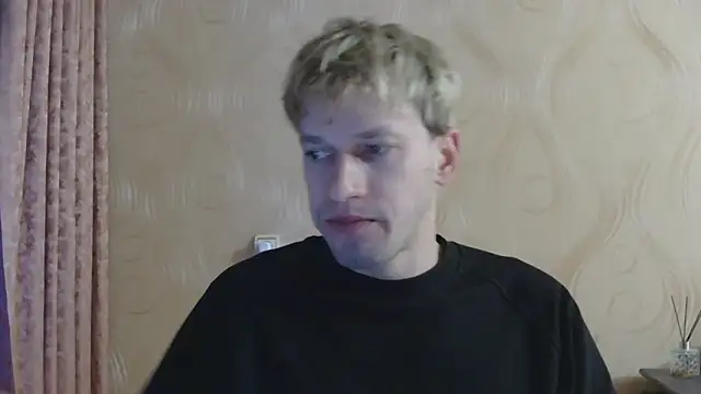 Snapshot of frama666 chatting on 03-23-26, 07:40 frama666 online show from 03-23-26, 07:40