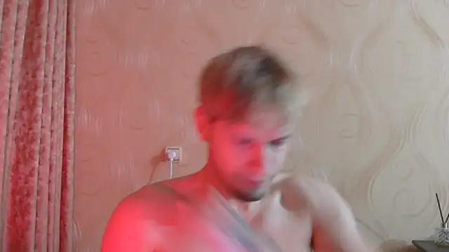 Snapshot of frama666 chatting on 04-02-26, 07:44 frama666 online show from 04-02-26, 07:44