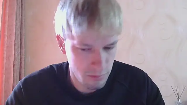 Snapshot of frama666 chatting on 04-08-26, 11:10 frama666 online show from 04-08-26, 11:10