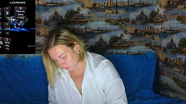 LadyLucky  online show from 09-30-25, 03:22