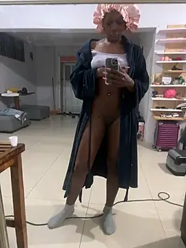 xxTatiannaxx online show from 06-06-26, 12:38