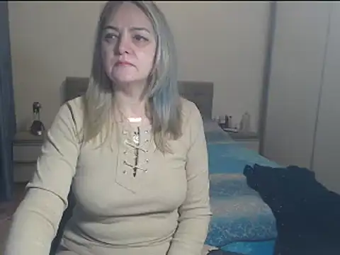 MatureDiana online show from 01-17-25, 03:23