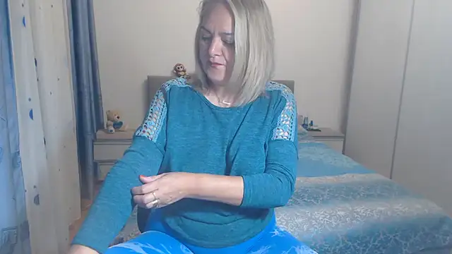 MatureDiana online show from 05-01-26, 02:27