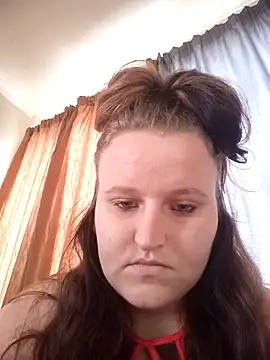 Snapshot of SABlond2 chatting on 02-19-25, 01:50 SABlond2 online show from 02-19-25, 01:50