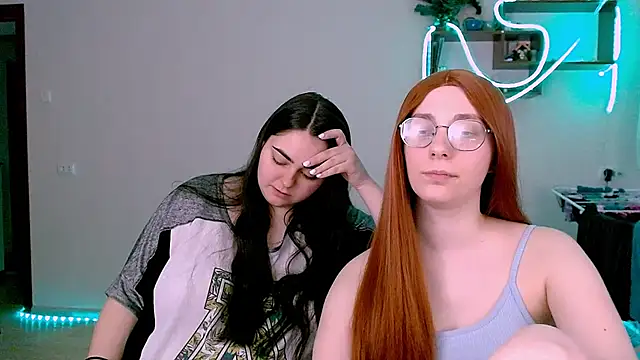 Snapshot of kitsune_8 chatting on 03-22-25, 02:58 kitsune 8 online show from 03-22-25, 02:58