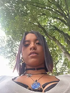 regina noctixx online show from 05-11-26, 10:29