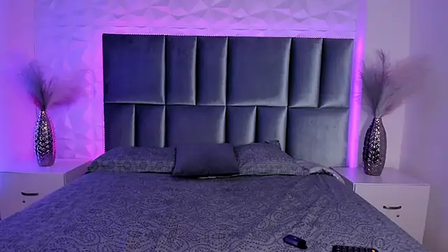 Snapshot of Selene_bennet chatting on 09-25-25, 03:43 Selene bennet online show from 09-25-25, 03:43