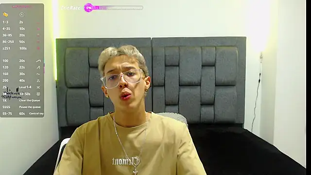 skinny bigcock02 online show from 10-11-25, 10:19