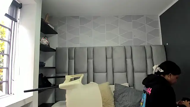 Natasha rose   online show from 09-18-25, 07:16