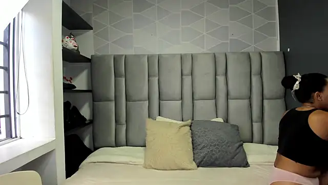 Natasha rose   online show from 09-19-25, 09:04