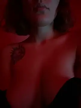 donnahouse online show from 02-28-25, 02:53