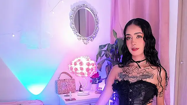 solecito    online show from 03-22-26, 12:47