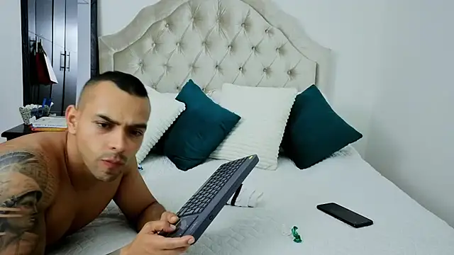 Bastiandelux online show from 10-09-25, 11:36