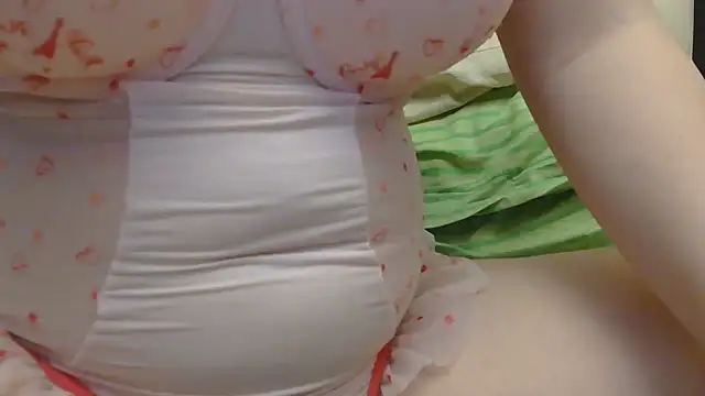 Snapshot of hotwifehalebora chatting on 11-04-25, 11:42 hotwifehalebora online show from 11-04-25, 11:42