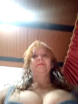Snapshot of chanel-2025 chatting on 04-28-26, 11:10 chanel-2025 online show from 04-28-26, 11:10