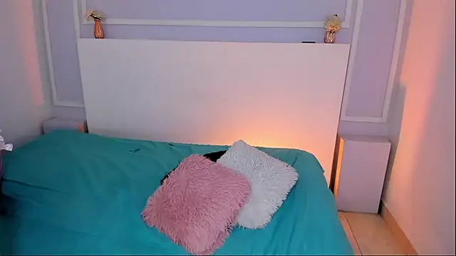 Snapshot of JasmineBella0 chatting on 09-22-25, 07:49 JasmineBella0 online show from 09-22-25, 07:49