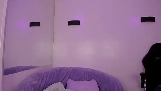 Anniie  Evans online show from 09-24-25, 02:09