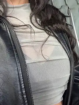 Anniie  Evans online show from 10-08-25, 03:04