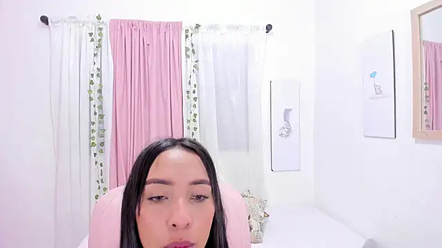 Emma lorense22 online show from 03-15-25, 06:54