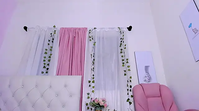 Emma lorense22 online show from 03-22-25, 10:15