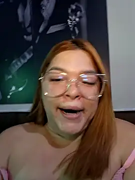 Snapshot of GoddessChaar chatting on 03-26-26, 11:05 GoddessChaar online show from 03-26-26, 11:05