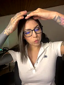 wicked babyy online show from 10-08-25, 01:58