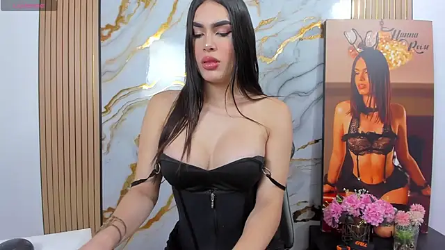 Hannaroosseee online show from 04-22-26, 06:53
