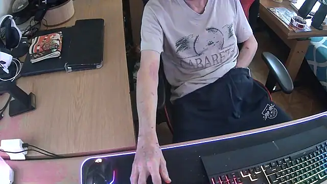 DerGeileLoveboy online show from 09-12-25, 10:15