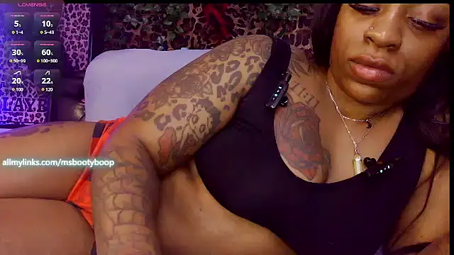 MsBootyBoop online show from 05-10-26, 10:37