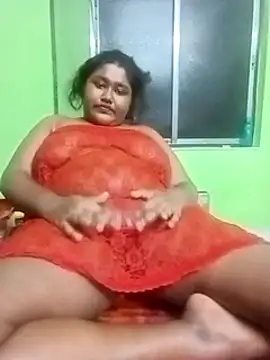 Snapshot of horny_diana chatting on 03-11-25, 11:37 horny diana online show from 03-11-25, 11:37