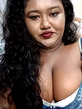 Snapshot of horny_diana chatting on 09-25-25, 06:22 horny diana online show from 09-25-25, 06:22