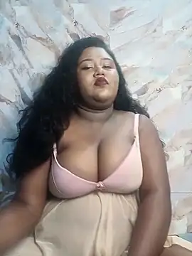 Snapshot of horny_diana chatting on 09-26-25, 06:45 horny diana online show from 09-26-25, 06:45