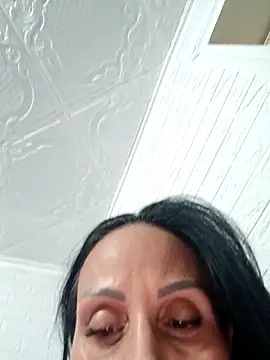 Snapshot of Ramona870 chatting on 10-25-25, 06:13 Ramona870 online show from 10-25-25, 06:13