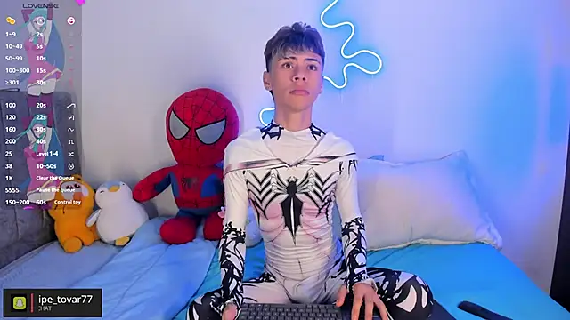 callum 77 online show from 11-05-25, 05:07