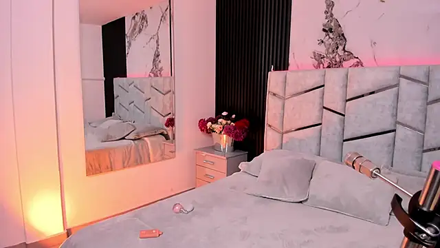 Ibbiebennett online show from 09-11-25, 03:50