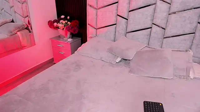 Ibbiebennett online show from 09-12-25, 03:39