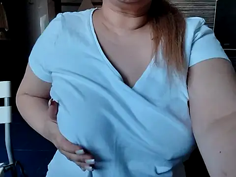 wife45bbw online show from 03-22-25, 12:57