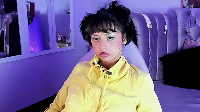 Seren Bleck online show from 09-13-25, 04:01