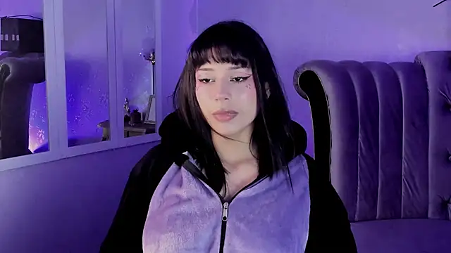 Seren Bleck online show from 10-01-25, 02:39