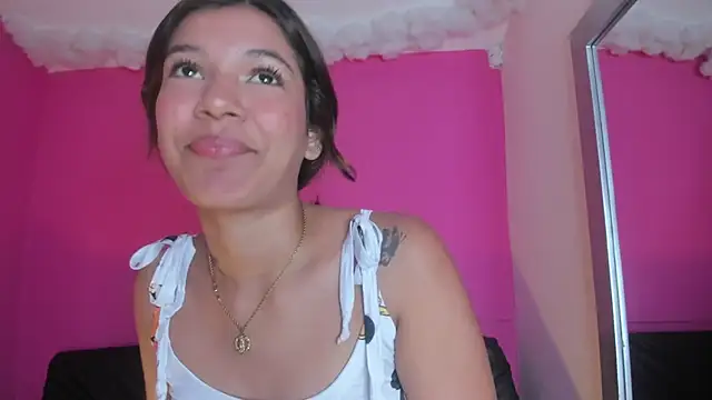 violett 24  online show from 02-24-25, 02:15