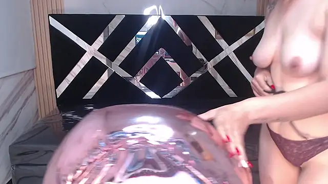 Angeles v online show from 03-09-25, 01:35