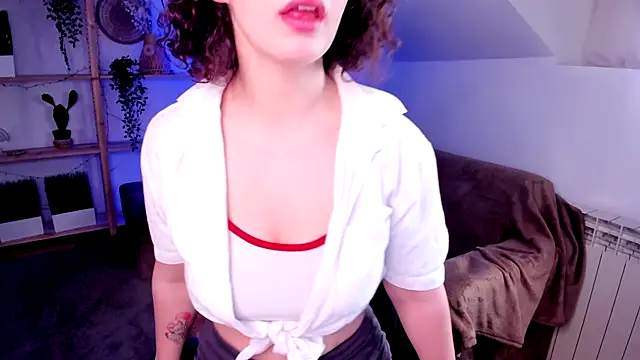 CurlyVixen online show from 03-17-25, 07:13